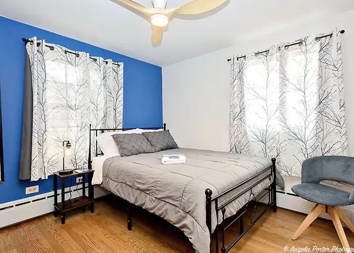 Family Friendly 3 Bedroom 2 Ba Near Navy Base